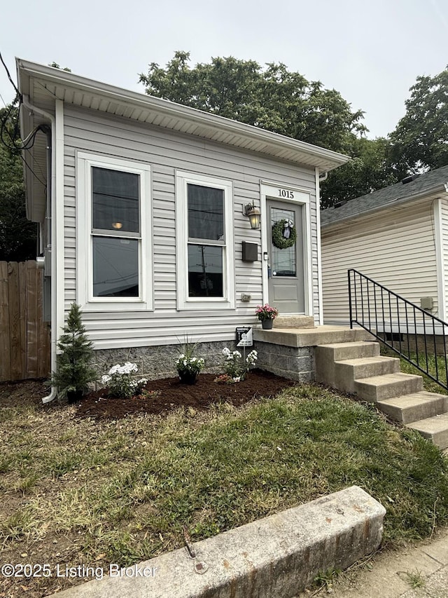 1015 E Muhammad Ali Blvd, Louisville, KY 40204 - view of shotgun-style home