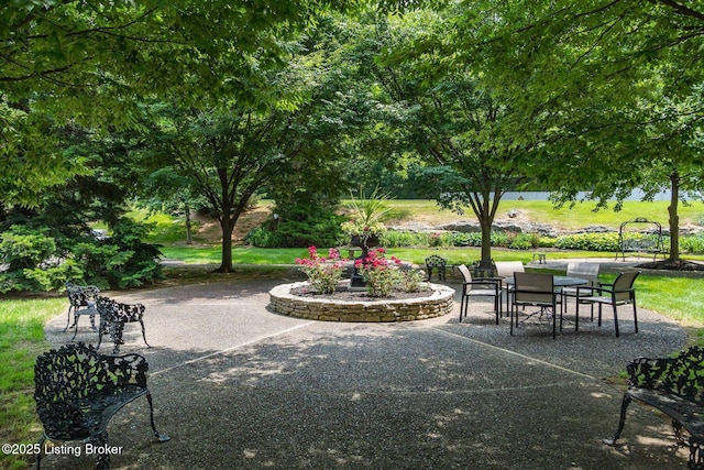5100 US Highway 42 Unit 226, Louisville, KY 40241 - view of patio / terrace