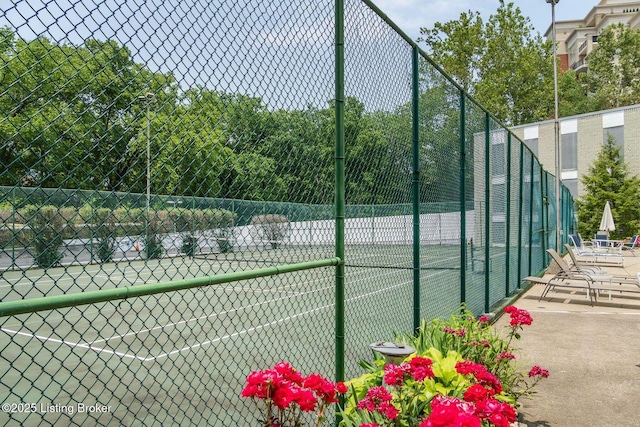5100 US Highway 42 Unit 226, Louisville, KY 40241 - view of tennis court