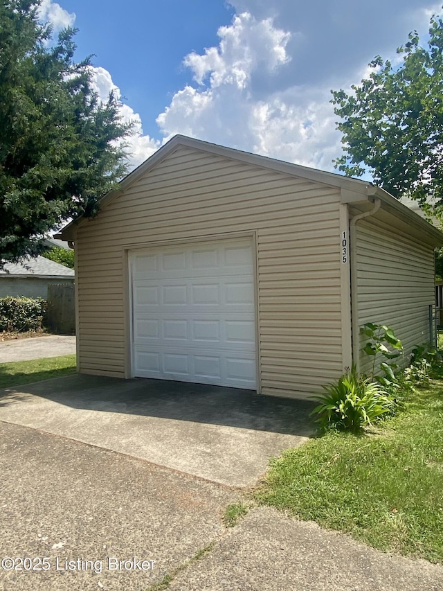 1035 Lydia St, Louisville, KY 40217 - photo 31