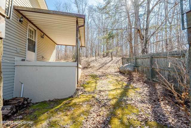 view of yard featuring fence