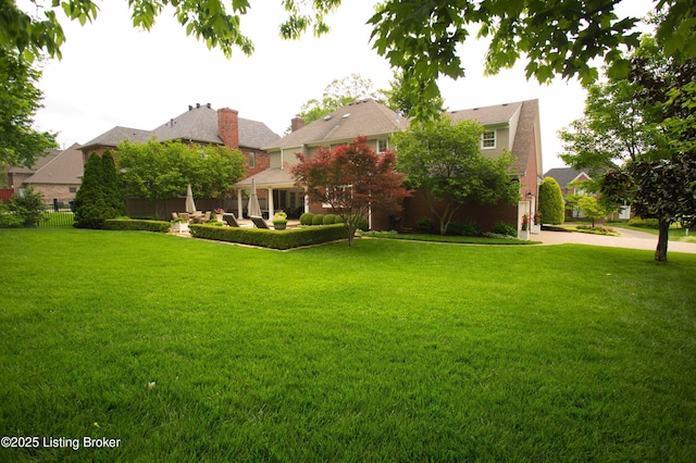 1304 Isleworth Dr, Louisville, KY 40245 - view of yard