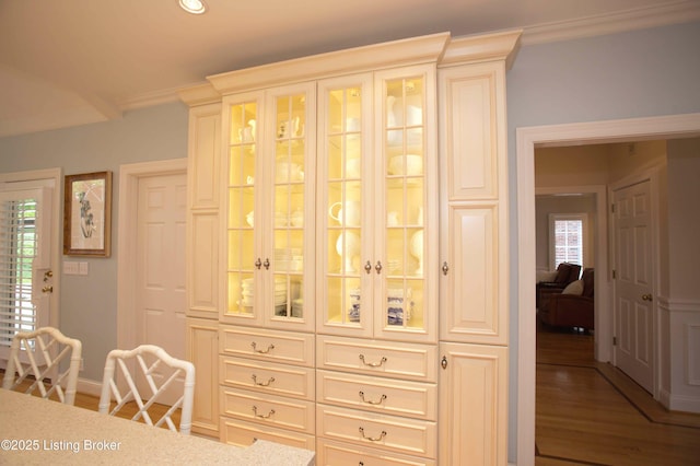 1304 Isleworth Dr, Louisville, KY 40245 - view of closet