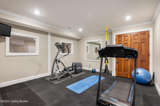 workout area featuring crown molding, recessed lighting, and baseboards