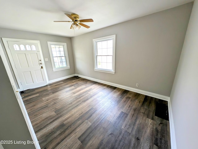 1104 Oleanda Ave, Louisville, KY 40215 - entrance foyer featuring dark wood finished floors, a ceiling fan, and baseboards
