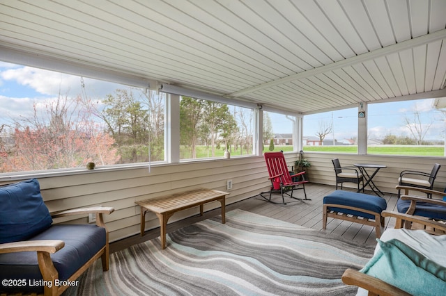 view of sunroom / solarium