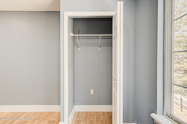 9003 Holly Village Ct, Lyndon, KY 40242 - view of closet