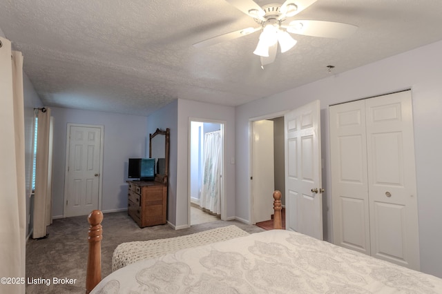 bedroom featuring a textured ceiling, ceiling fan, light colored carpet, and baseboards