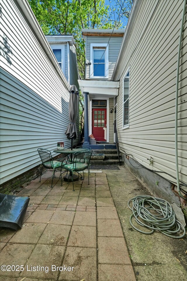 519 E Oak St, Louisville, KY 40203 - photo 32