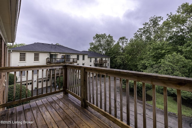 6505 Deep Creek Dr Unit 3, Prospect, KY 40059 - view of wooden deck