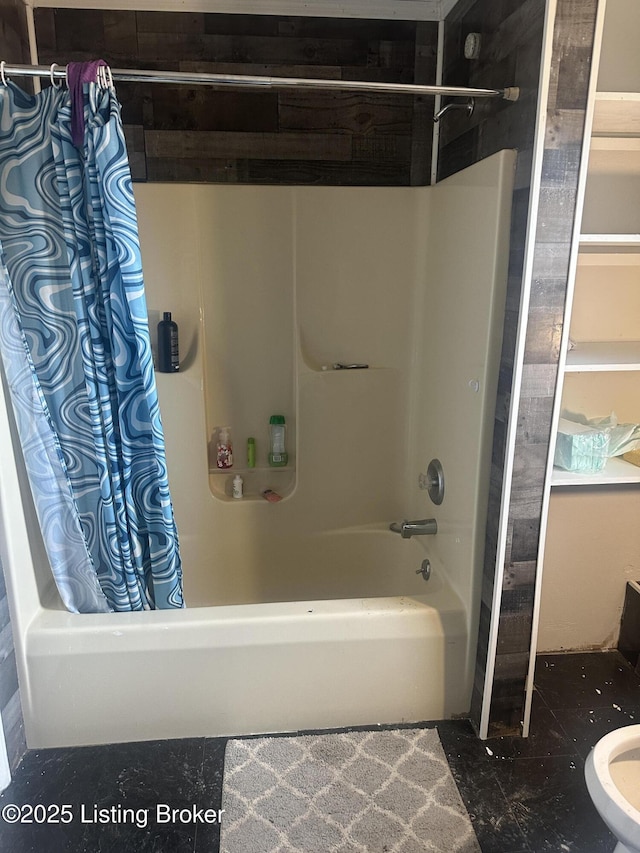 510 S Kentucky St, Irvington, KY 40146 - bathroom featuring shower / tub combo