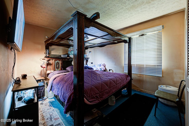 821 Creekvalley Rd, Louisville, KY 40243 - bedroom featuring a textured ceiling