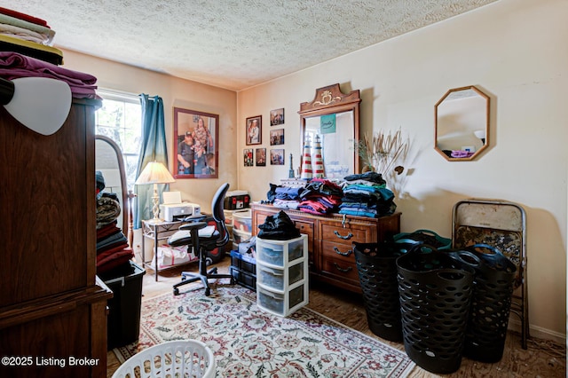 821 Creekvalley Rd, Louisville, KY 40243 - home office featuring a textured ceiling