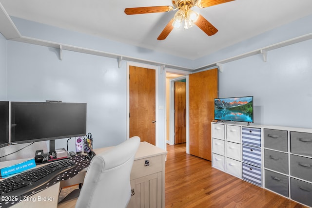 2807 Alice Ave, Louisville, KY 40220 - office area featuring ceiling fan and light wood finished floors