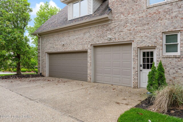 2603 Locust Hill Pl, Louisville, KY 40245 - photo 17