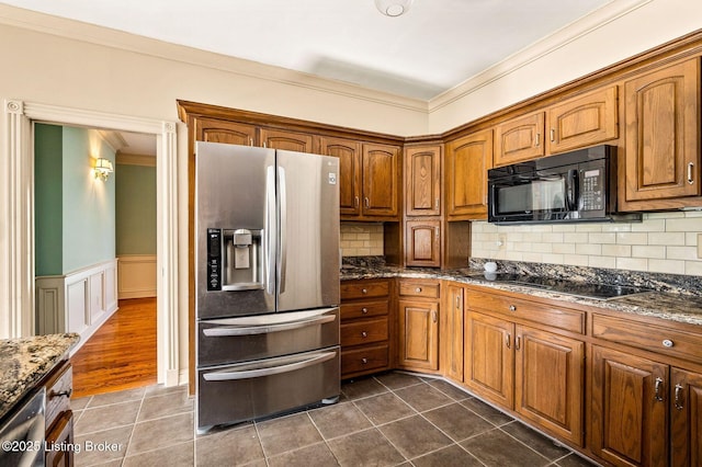 2605 Evergreen Wynde, Louisville, KY 40223 - kitchen with crown molding, black appliances, and dark stone countertops