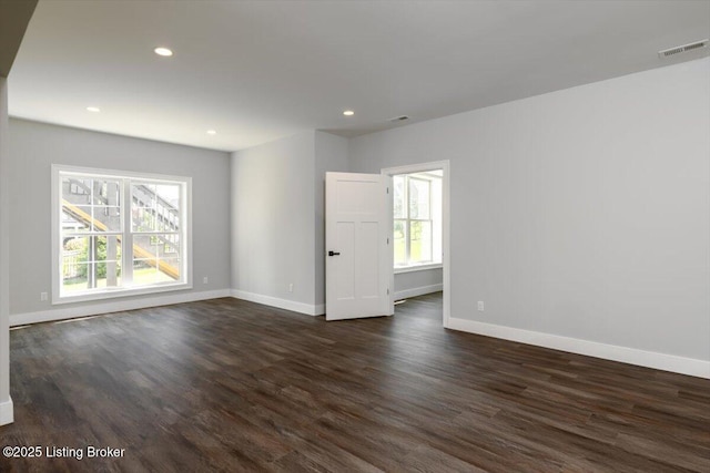 7492 Edith Way, Crestwood, KY 40014 - unfurnished room with visible vents, recessed lighting, baseboards, and dark wood-style flooring