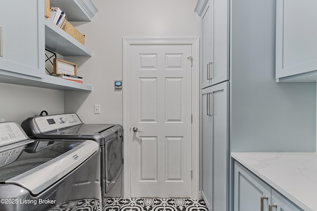 3817 Carriage Hill Dr, Crestwood, KY 40014 - laundry room with cabinet space and independent washer and dryer