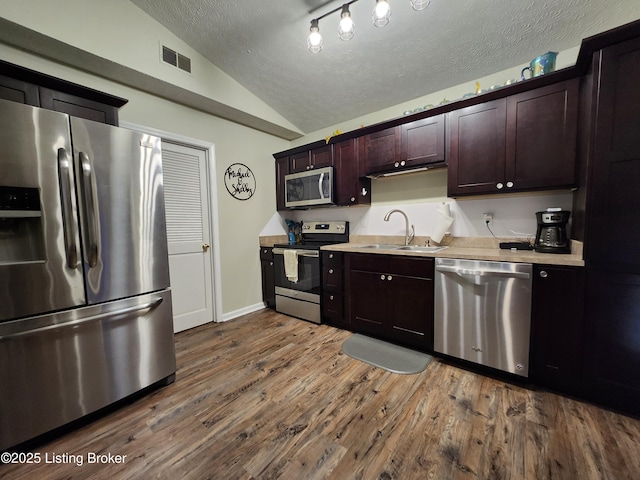 142 Flintstone Ct, Shepherdsville, KY 40165 - photo 5