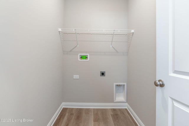 1332 Etawah Ave, Louisville, KY 40222 - laundry area featuring hookup for an electric dryer, wood finished floors, hookup for a washing machine, and baseboards