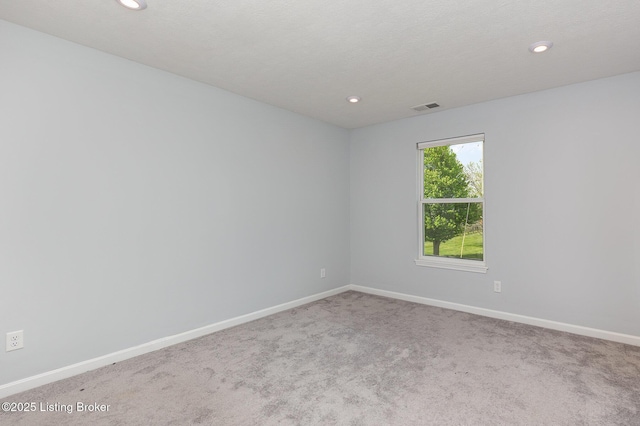 112 Shadow Rock Ct, Shepherdsville, KY 40165 - unfurnished room featuring baseboards, visible vents, carpet floors, and recessed lighting