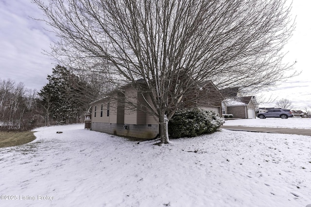 216 Willow Creek Dr, Mt Washington, KY 40047 - view of snowy yard