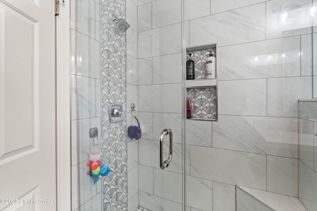 320 Biltmore Rd, Louisville, KY 40207 - full bath featuring a shower stall