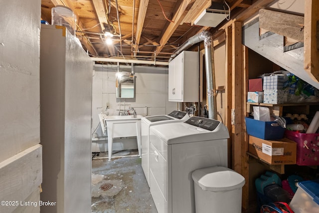 320 Biltmore Rd, Louisville, KY 40207 - washroom featuring independent washer and dryer and cabinet space