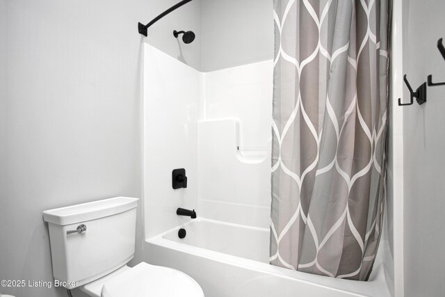 501 Shumate Ln, Bardstown, KY 40004 - full bath with shower / bath combination with curtain and toilet