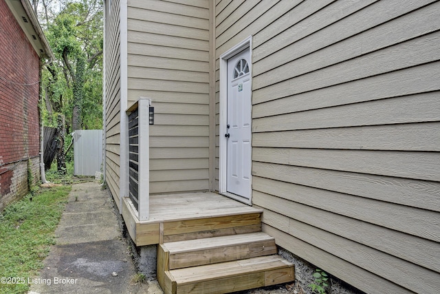 view of property entrance
