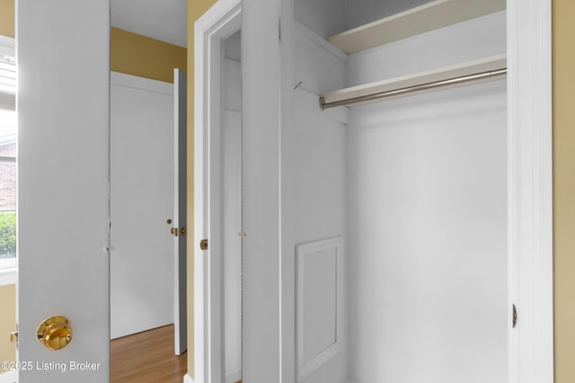 2224 Wynnewood Cir, Louisville, KY 40222 - view of closet