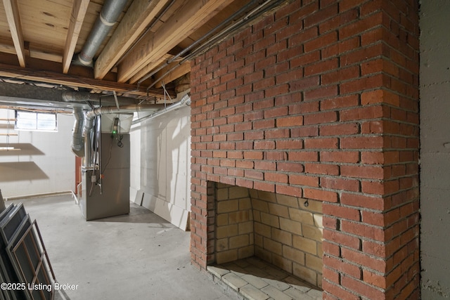 2224 Wynnewood Cir, Louisville, KY 40222 - basement featuring heating unit