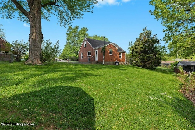 view of yard featuring fence