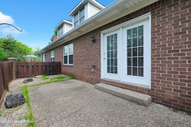 10002 Brownsboro Gardens Cir, Louisville, KY 40241 - view of patio featuring fence