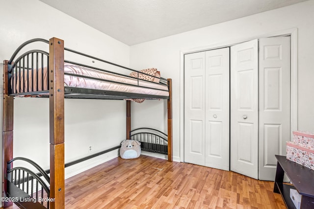 3003 Coffee Tree Ct, Crestwood, KY 40014 - unfurnished bedroom featuring light wood finished floors and a closet