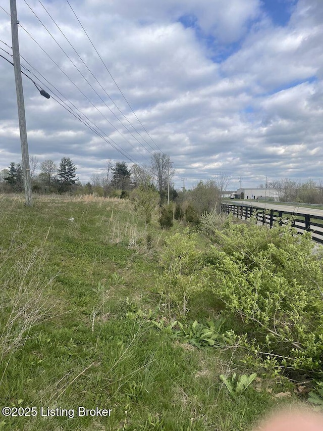2101 Spencer Ct, La Grange, KY 40031