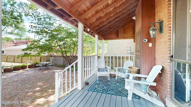 1223 S 1st St, Louisville, KY 40203 - wooden deck featuring fence