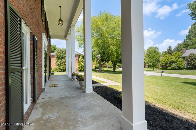 6012 Innes Trace Rd, Louisville, KY 40222 - photo 5