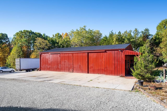 exterior space with an outbuilding