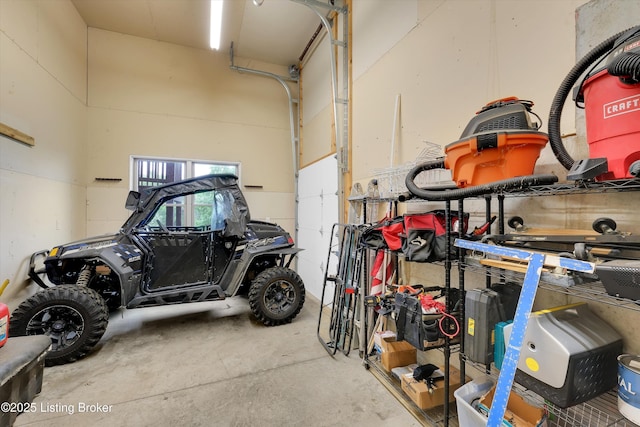 302 Hampton Rd, Brandenburg, KY 40108 - view of garage