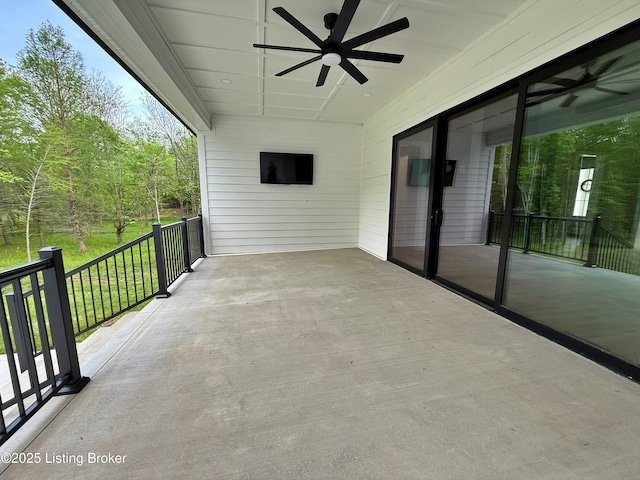 2045 W Rhudes Creek Rd, Elizabethtown, KY 42701 - view of patio featuring ceiling fan