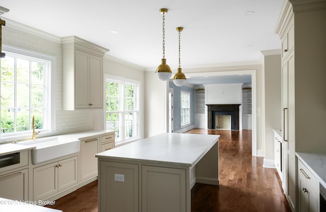401 Stonehaven Commons Ct, Louisville, KY 40207