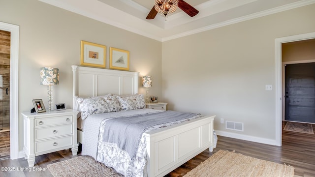157 Tommy Ct, Shepherdsville, KY 40165 - bedroom featuring visible vents, ornamental molding, dark wood-style flooring, baseboards, and ceiling fan