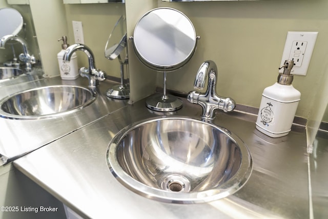 1332 S 2nd St, Louisville, KY 40208 - interior details featuring a sink