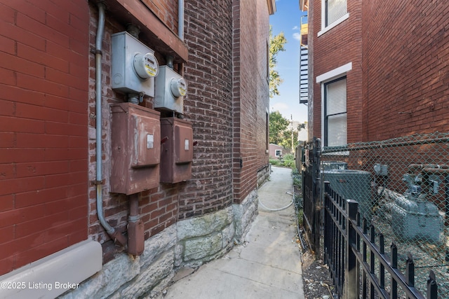 1332 S 2nd St, Louisville, KY 40208