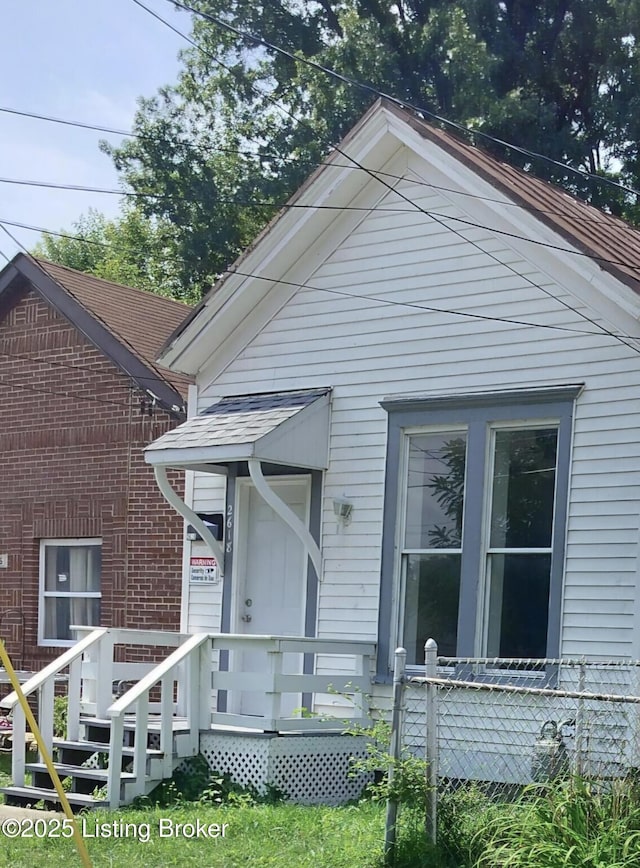 2618 Cornwall St, Louisville, KY 40212 - photo 2