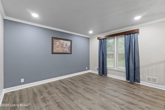 120 Emily Dr, Mt Washington, KY 40047 - unfurnished room featuring crown molding, wood finished floors, and recessed lighting