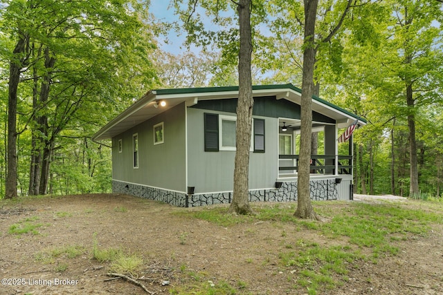 340 Cherry Pass, New Haven, KY 40051 - view of side of property with a porch and ceiling fan