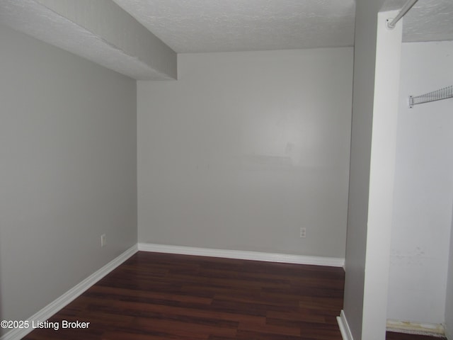 1253 Shepard Way, Shelbyville, KY 40065 - spare room featuring a textured ceiling, baseboards, and wood finished floors