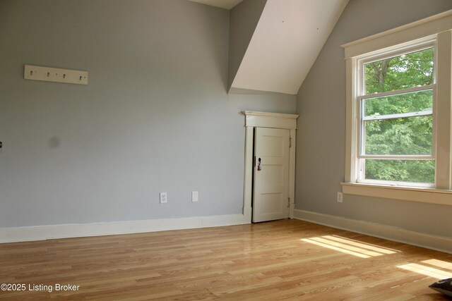 4618 River Front Dr, Louisville, KY 40216 - photo 16